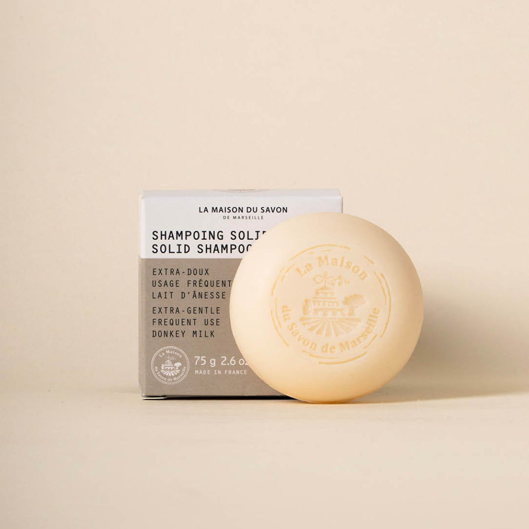 Product shot featuring the Extra-Gentle Solid Shampoo with Donkey Milk – 75 g | La Maison du Savon de Marseille