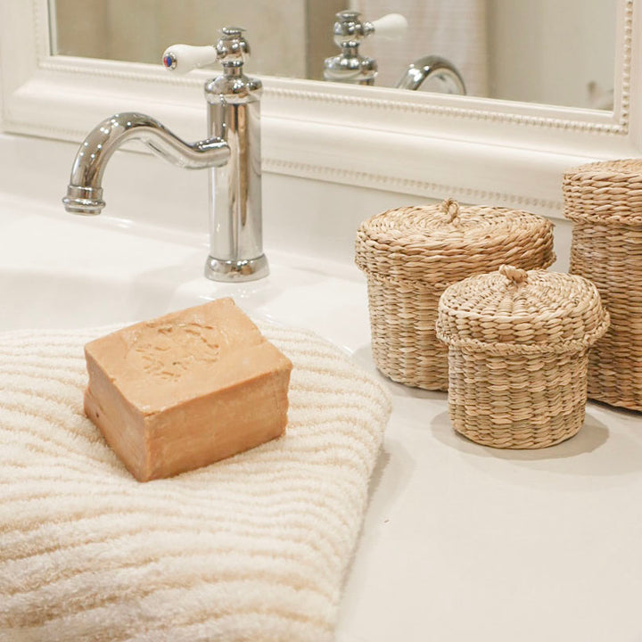 Die milde Aleppo-Seife für empfindliche Haut