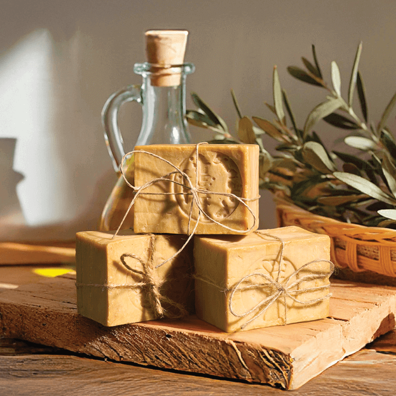 Aleppo soap, a 100% natural soap