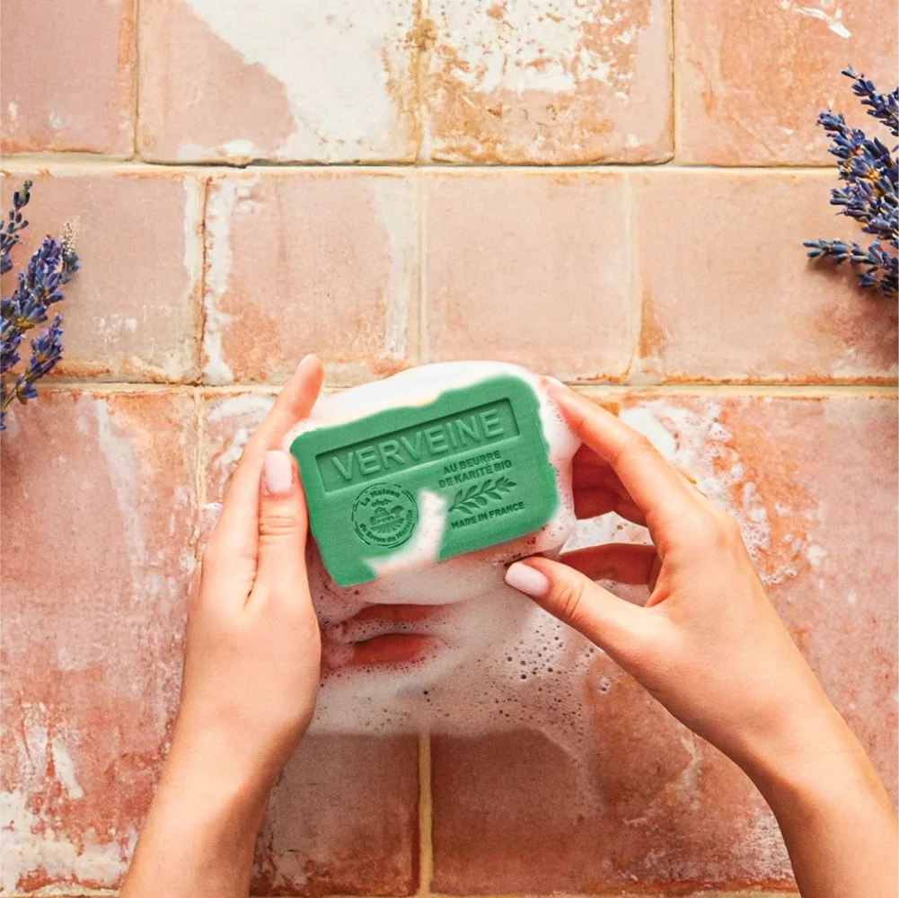 Organic scented solid soap - Verbena 250g (filmed)