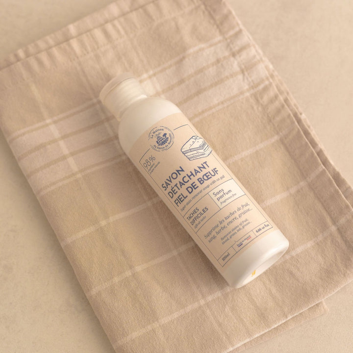 stain remover for delicate textiles with ox gall 